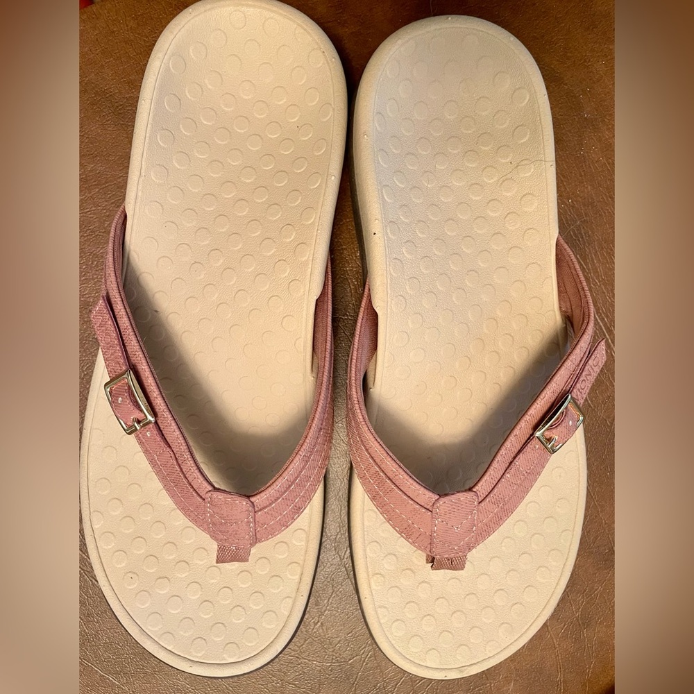 Vionic sandals
